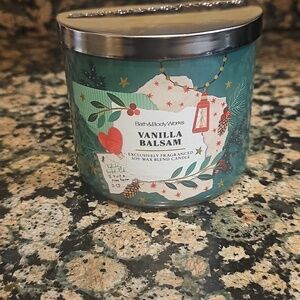 BBW Vanilla Balsam Exclusively Fragranced Soy Blend 3 wick candle